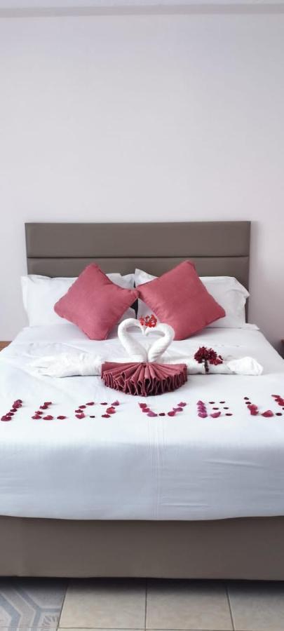 Mataman Gardens Hotel Naivasha Ngoại thất bức ảnh